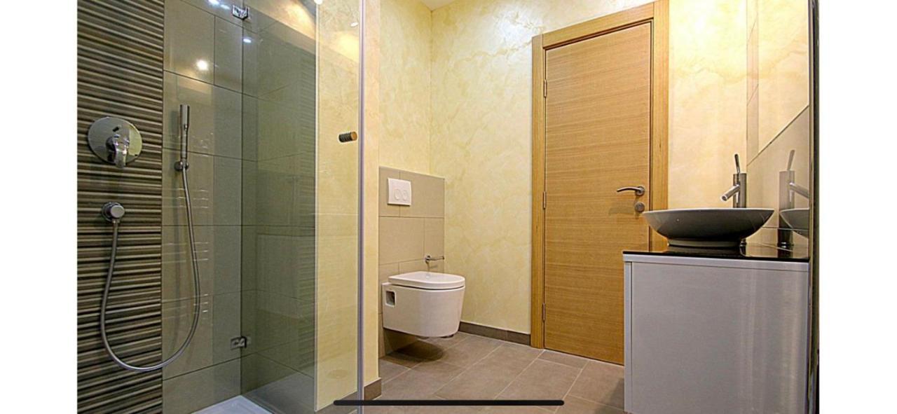 Schoenbrunn Luxury Apartment Wien Exteriör bild